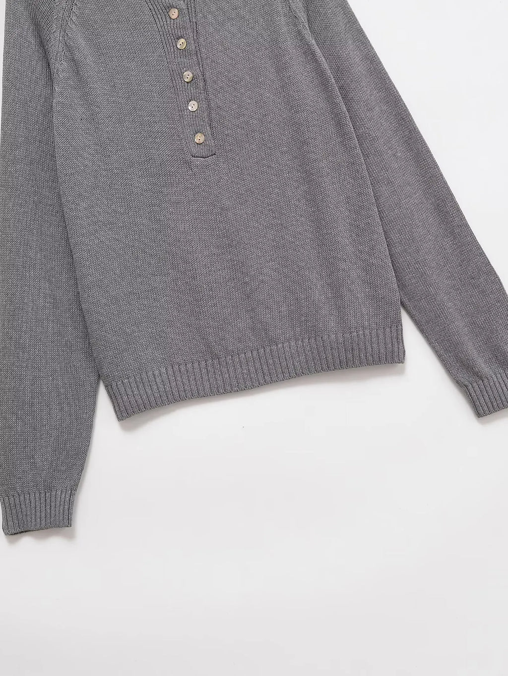 Women's Pullover 2025 New Style Fashionable Off-the-Shoulder Long-Sleeve Knit Top Front Button Design with Ribbed Hem