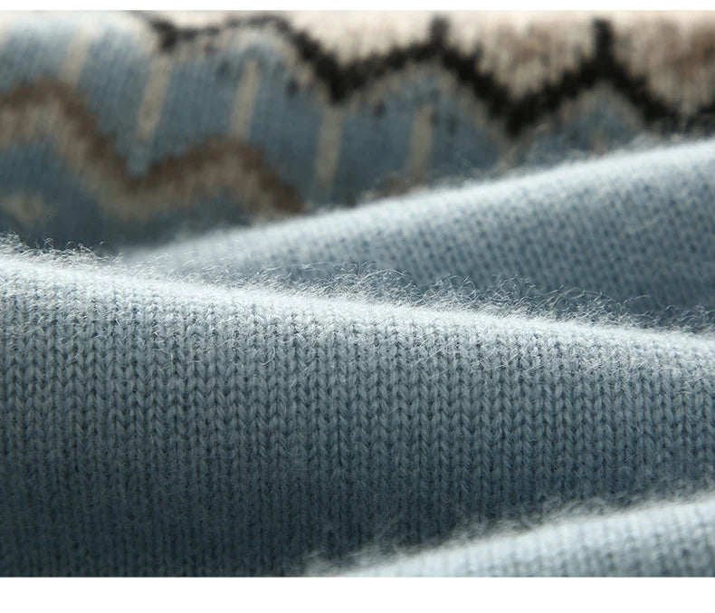 Autumn And Winter New Cashmere Sweater Fashion Women's Retro Round Neck Jacquard Cashmere Knitted Bottoming Shirt With Sweater