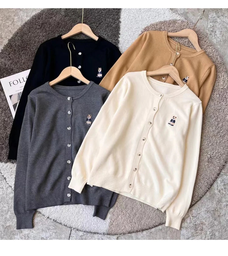 Women's boutique high-end round neck sweater knitted cardigan embroidered sweater long sleeved new cashmere sweater