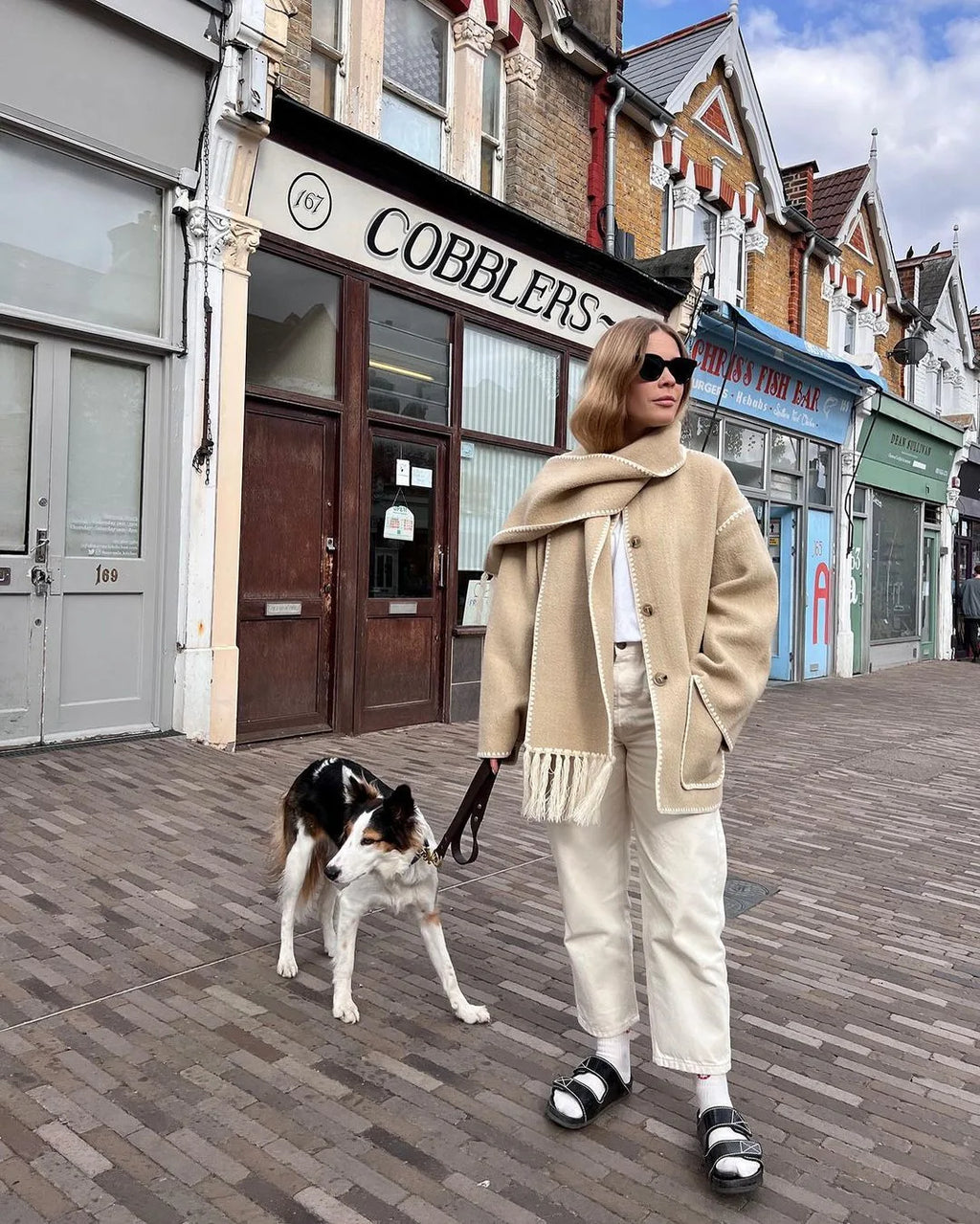 Women's fashion woolen coat for autumn/Winter 2024