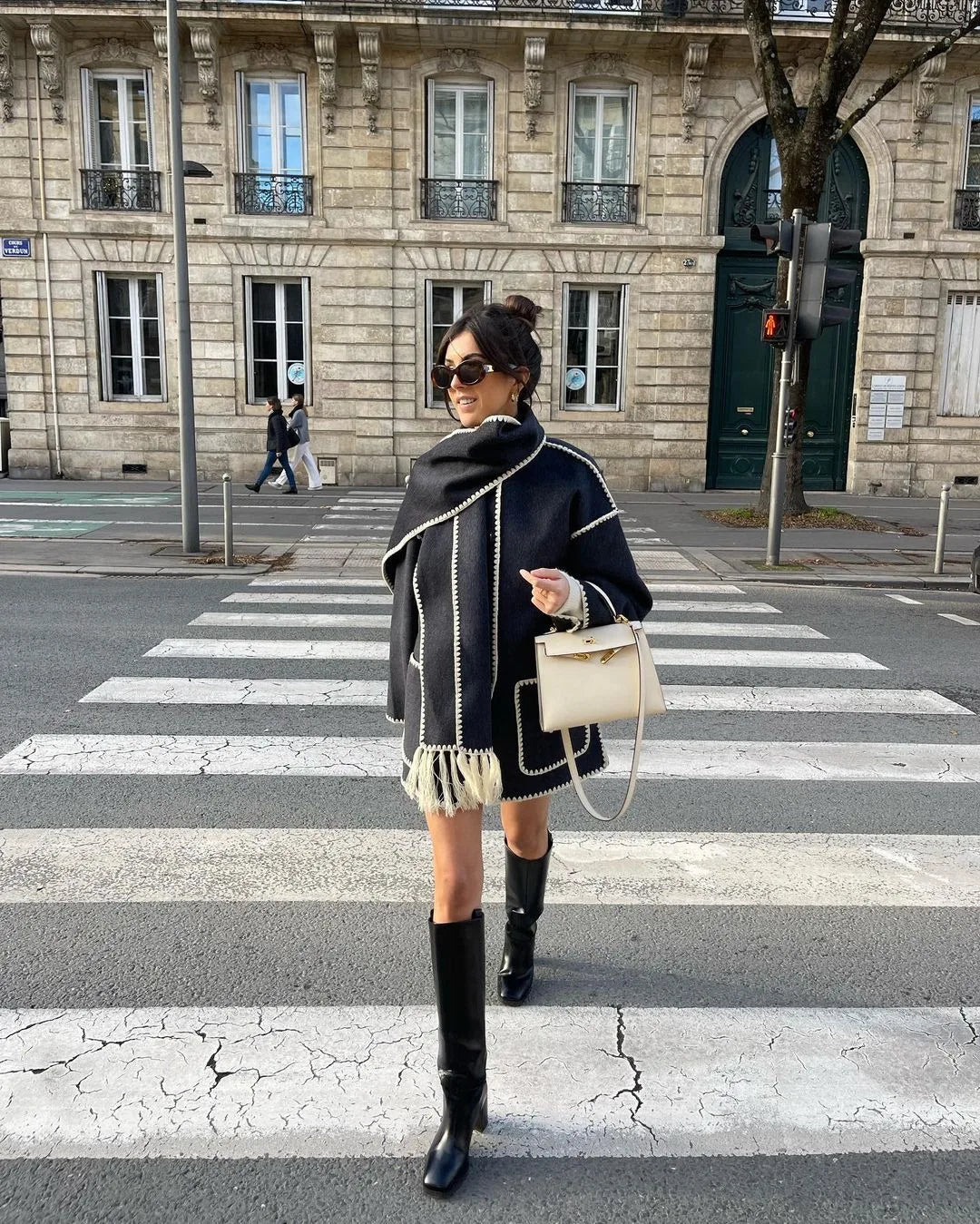 Women's fashion woolen coat for autumn/Winter 2024