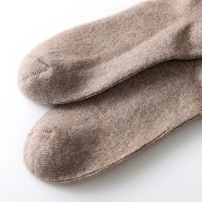 100% Cashmere Women Stockings New Fashion Autumn Casual Solid Color Warm Socks For Woman Soft Winter Knee High Socks Long