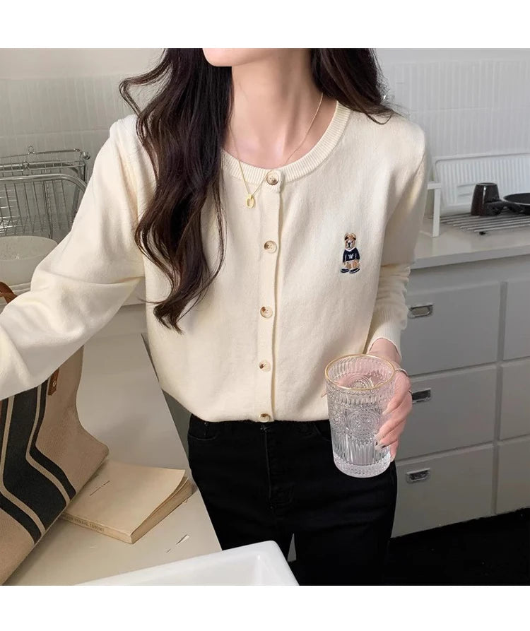 Women's boutique high-end round neck sweater knitted cardigan embroidered sweater long sleeved new cashmere sweater