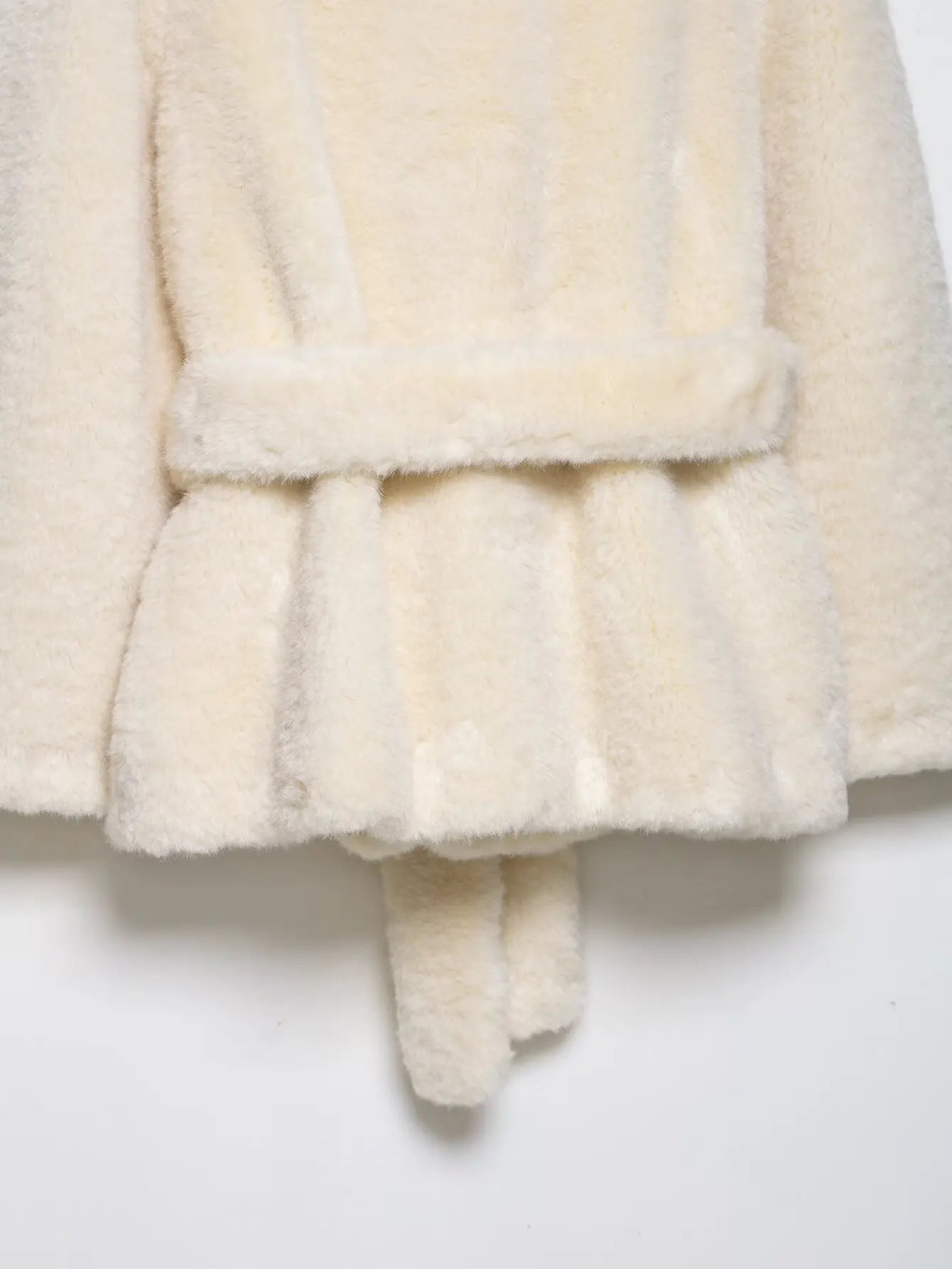 HH Winter Elegant Women Belted Artificial Fur Effect Coat Female Single Breasted Long Sleeve Loose Warm Faux Fur Jacket Outwear