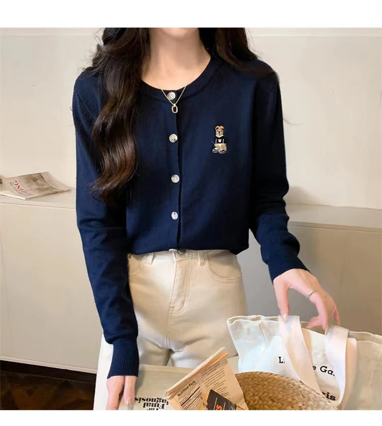 Women's boutique high-end round neck sweater knitted cardigan embroidered sweater long sleeved new cashmere sweater