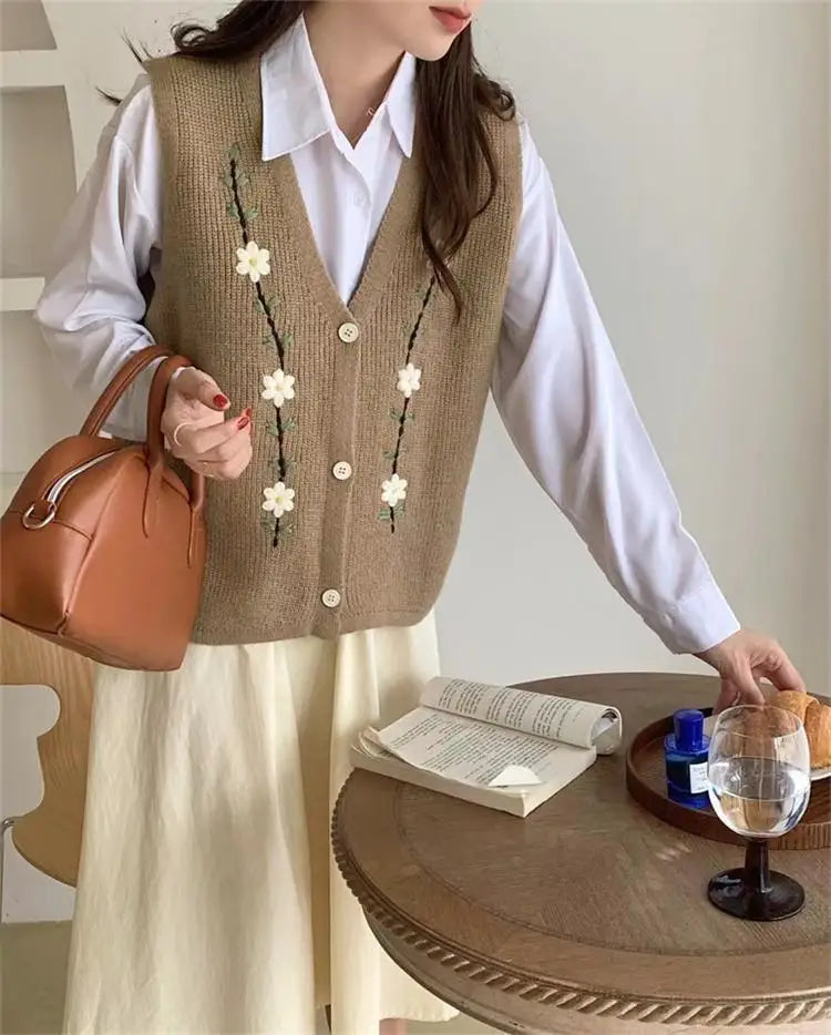 Female Sweater Flowers Wear To Work New in Elegant Clothing Winter 2025 Waistcoat Luxury Warm Embroidered Women's Knitted Vest