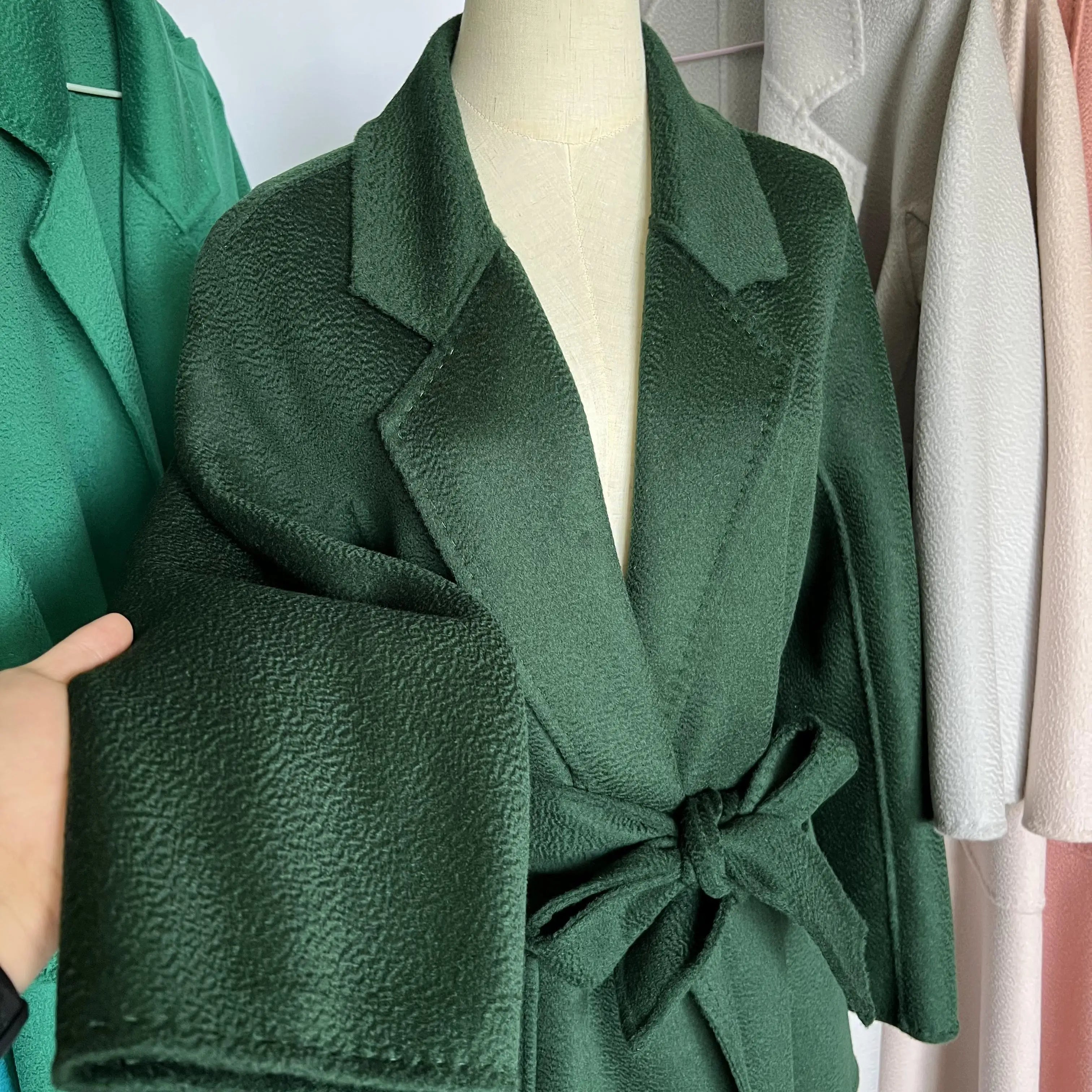 Cashmere Coat Female Winter Mid-Length Corrugated Coat Black Wool Coat Woman Autumn New Casual Fashion Red Beige Lace-Up Coat