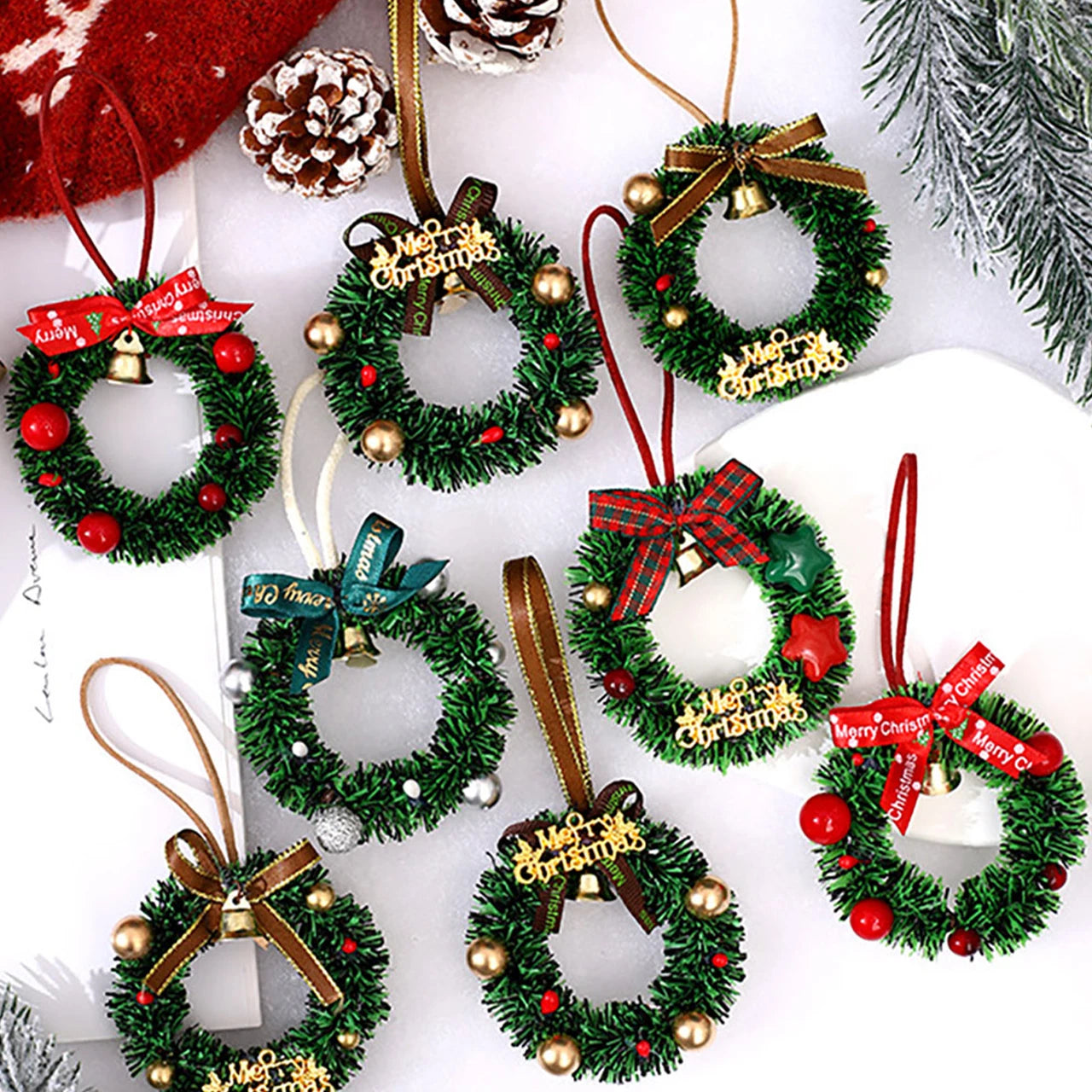 Christmas Tree Decorations Three-dimensional Ornaments Bells Atmosphere Window Display Hanging Decoration Mini Christmas Wreaths
