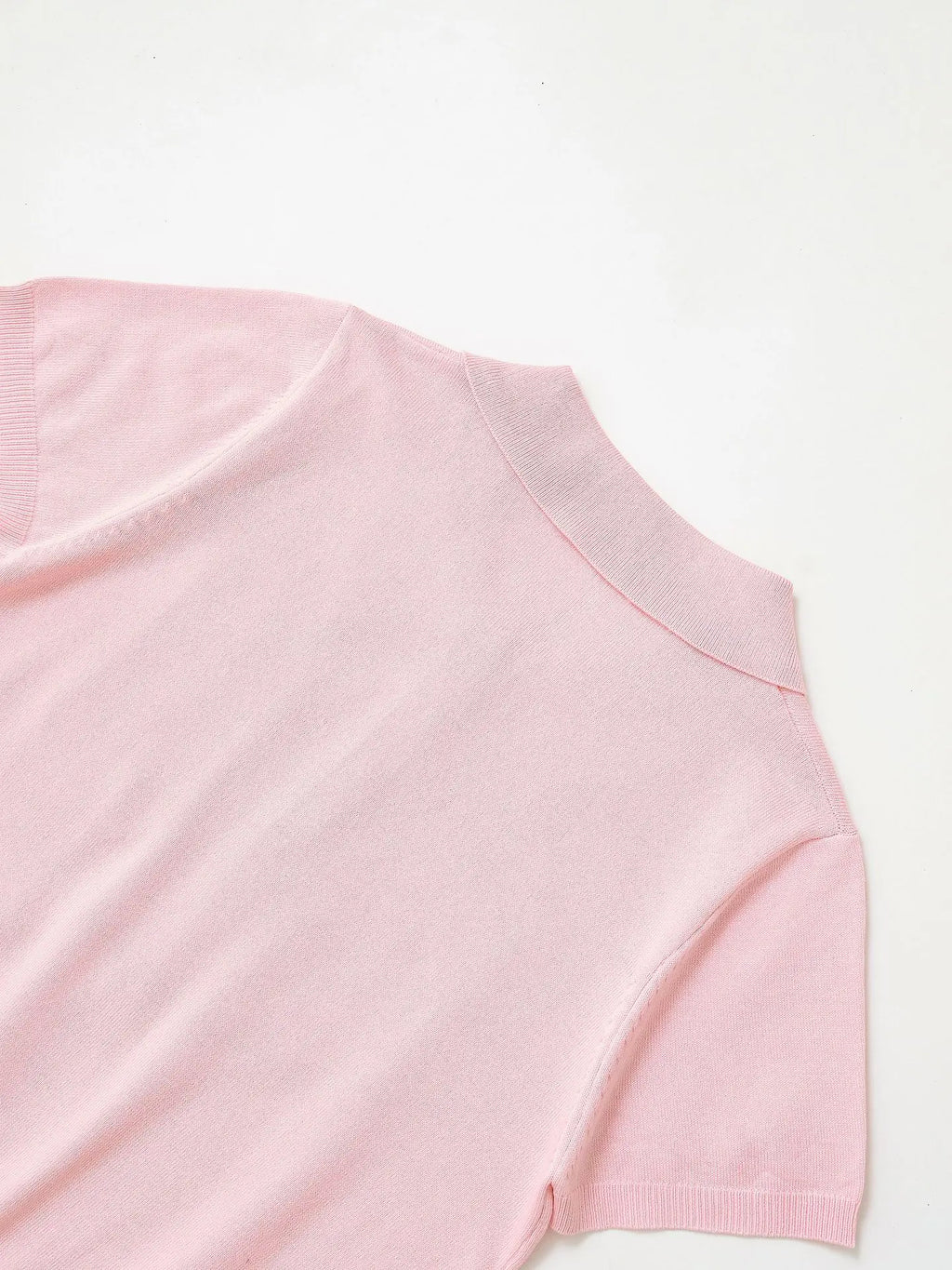 Women's Knitted Cropped Shirt Lapel Single-breasted Pocket Solid Color Elastic Hem Blouse Spring Summer New Female Chic Top